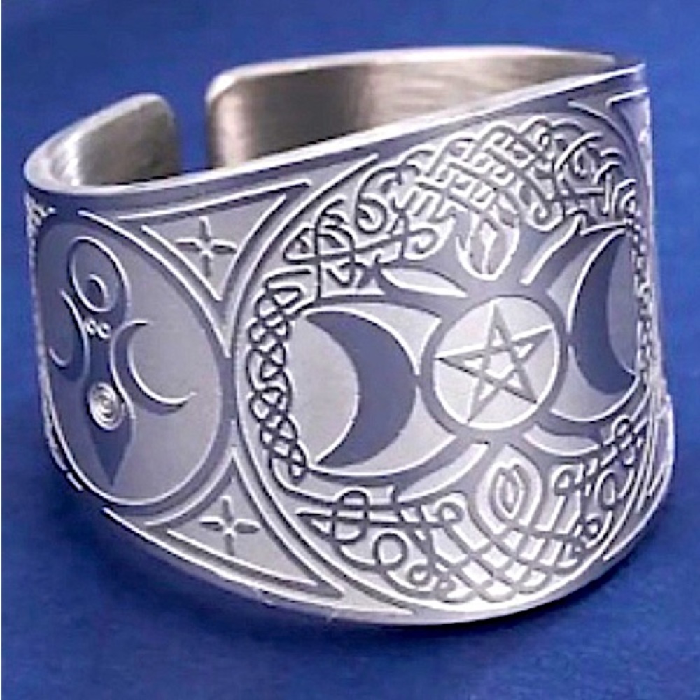 Hecate Triple Moon Goddess Pentagram Ring Jewelry New Celtic Knot Tree Life